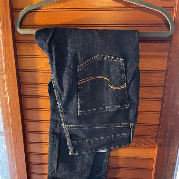 Mid Rise Jeggings *the brand on the pant is “LEVI STRAUSS” Purchased at Kohl’s - Picture 2 of 4